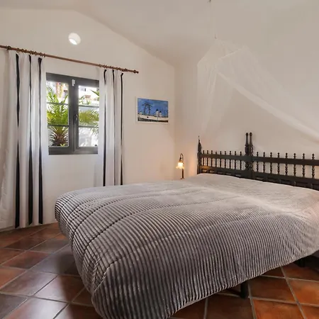 Villa Lanzahost Casa Felix Nazaret