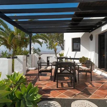 Lanzahost Casa Felix Villa *